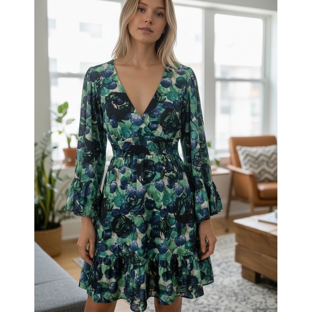 Betsey Johnson Dramatic Sleeve Ruffle Derby Graduation Cocktail Event Dress 2 XS